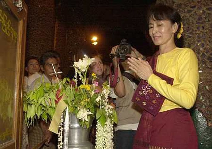 Aung San Suu Kyi, leiðtogi stjórnarandstöðunnar í Búrma.
