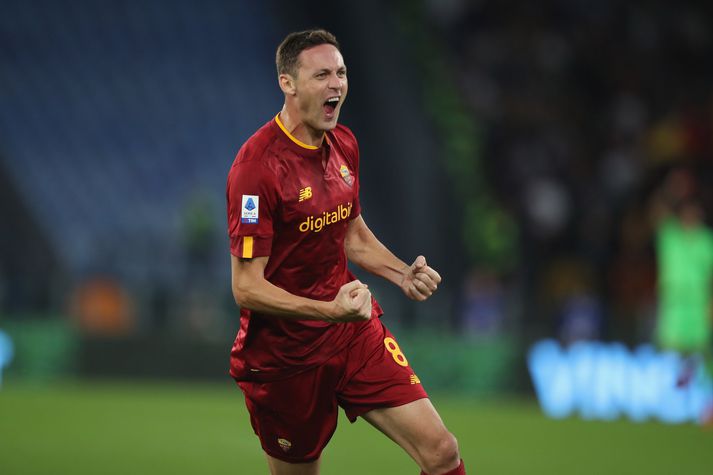 Nemanja Matic tryggði Roma dramatískt jafntefli gegn Torino.