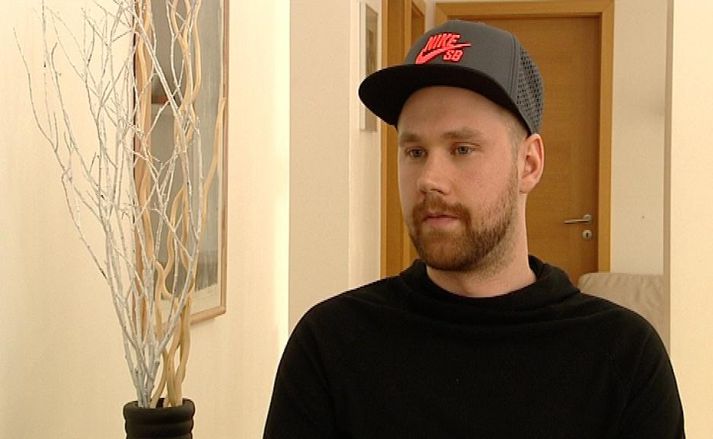Bjarki Már Sigvaldason glimir við krabbamein og er styrktarleikurinn fyrir hann og fjölskyldu hans.