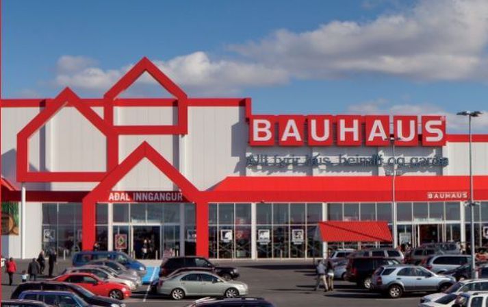 Verslun Bauhaus við Lambhagaveg í Reykjavík.