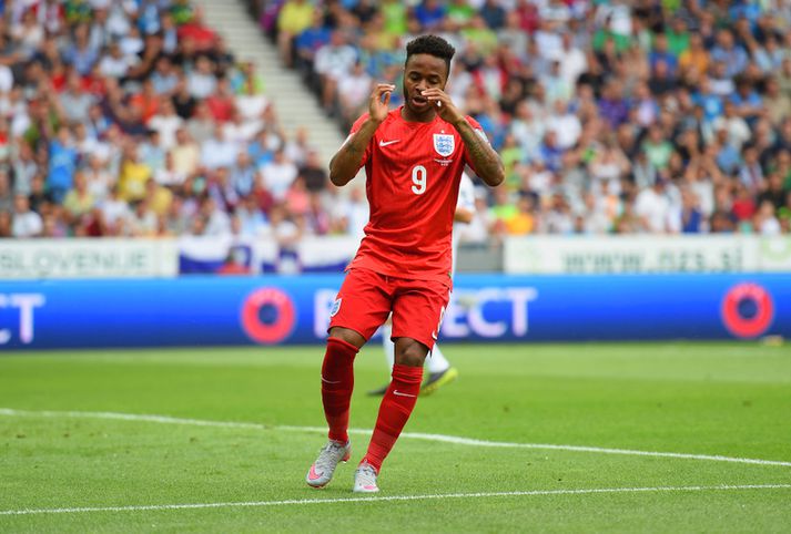 Raheem Sterling er enn gjaldgengur í U-21 lið Englands.