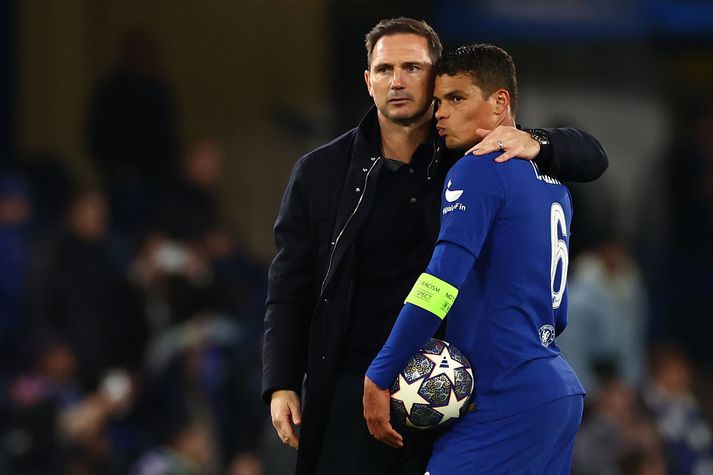 Frnak Lampard og Thiago Silva hafa átt erfitt uppdráttar undanfarið. 