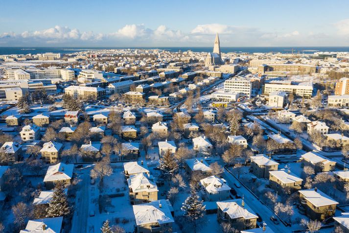 Samkvæmt upplýsingum frá lögreglu er umrædd kirkja í miðbæ Reykjavíkur. 