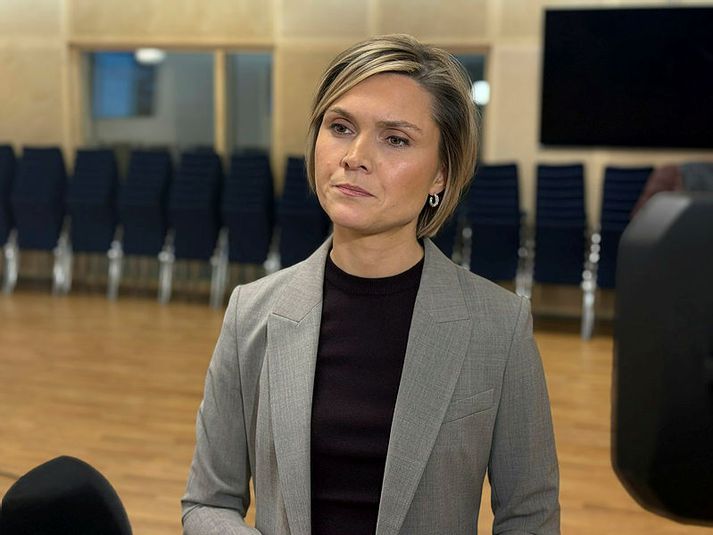 Kristrún Frostadóttir er hugsi yfir háum greiðslum ríkislögreglustjóra til sérfræðins í straumlínulögun.