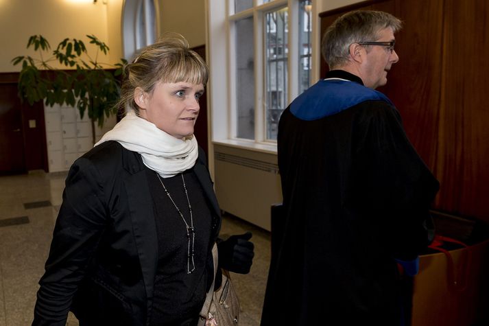 Ásta Kristín var sýknuð af ákæru ríkissaksóknara í málinu gegn henni. Hún krafðist skaðabóta vegna málsóknarinnar.
