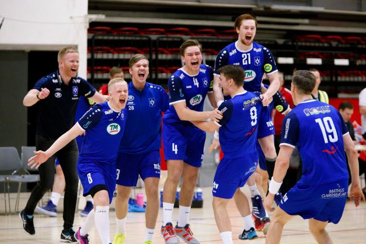 Líkt og í þessum leik hafði Stjarnan betur, hér má sjá Stjörnumenn í Jako-búningum frá Namo ehf.