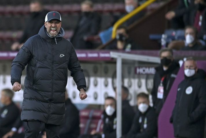 Klopp hress og kátur í leik gegn Burnley.