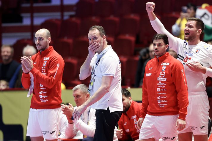 Iceland v Croatia - Men´s EHF EURO 2026 MALMO, SWEDEN - JANUARY 23: Ivano Pavlovic, Dagur Sigurdsson and Filip Glavas of Croatia reactions during the Men's EHF Euro 2026 match between Iceland and Croatia at Malmo Arena on January 23, 2026 in Malmo, Sweden. (Photo by Sanjin Strukic/Pixsell/MB Media/Getty Images)