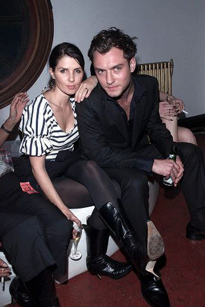 Jude Law og Sadie Frost gætu tekið aftur saman.
nordicphotos/getty
