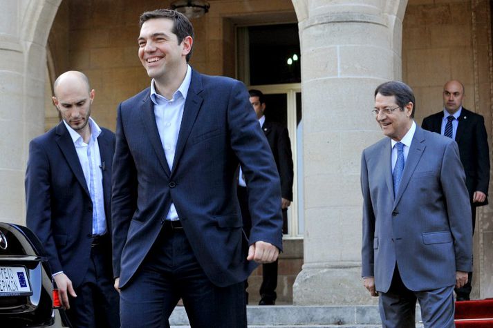Alexis Tsipras sækir nú Kýpur heim.
