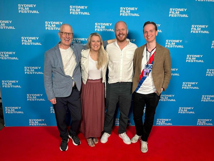 Viðar Gylfason, Freydís Bjarnadótir, Kári Viðarsson og Logi Sigursveinsson voru viðstödd sýningu myndarinnar í Ástralíu.