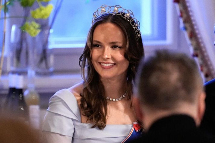 Ingiríður prinsessa í hátíðarkvöldverð norsku konungshallarinnar vegna heimsóknar Höllu Tómasdóttur forseta til Noregs í síðasta mánuði.