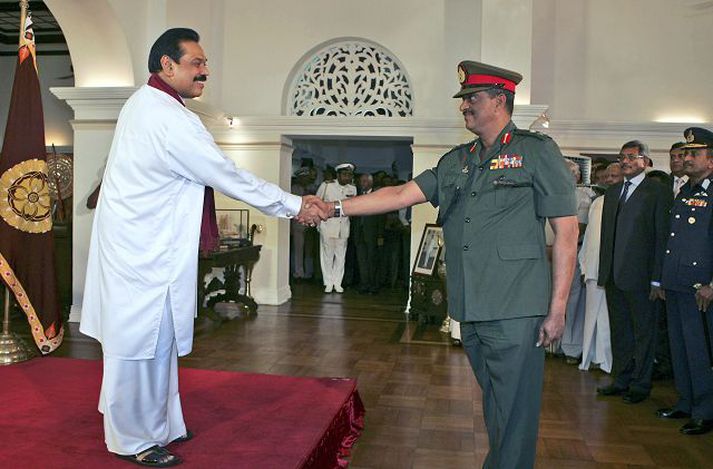 mahinda rajapaksa
Handtaka Selvarasas Pathamanathan kom sér vel fyrir forsetann Mahinda Rajapaksa (til vinstri).