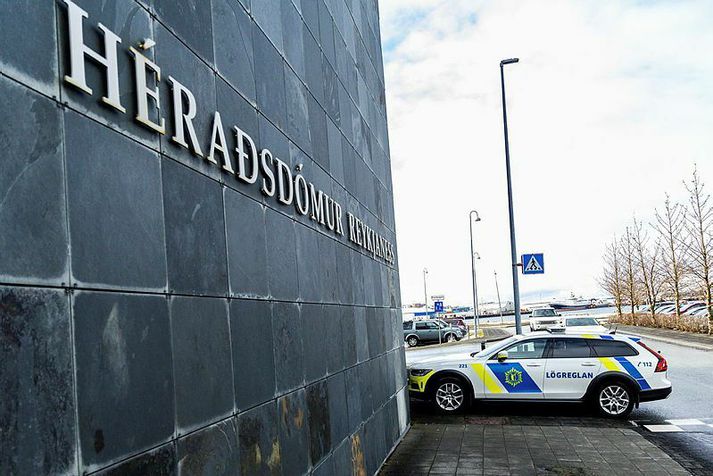Málið var þingfest við Héraðsdóm Reykjaness í Hafnarfirði í morgun. Dómstóllinn tekur til þeirra mála sem koma upp á suðvesturhorni landsins.