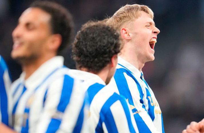 Viktor Bjarki skoraði einstaklega snoturt mark. 