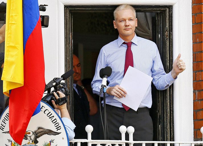 Julian Assange í sendiráði Ekvador í London.