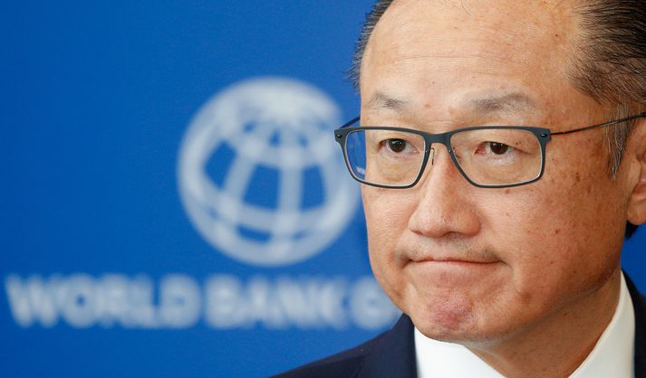 Afsögn Jim Yong Kim sem forseta Alþjóðabankans tekur gildi 1. febrúar.