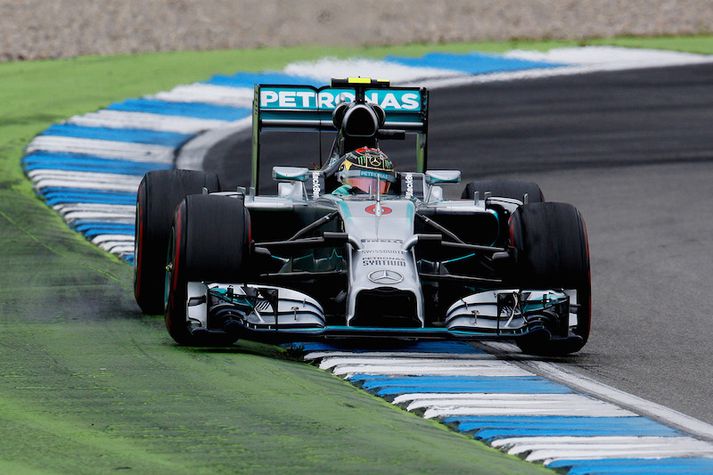 Rosberg var í eigin heimi í dag og sigldi örugglega fyrstur í mark.