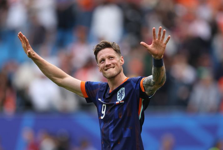Wout Weghorst var nýstiginn inn á völlinn þegar hann skoraði sigurmarkið með sinni fyrstu snertingu.