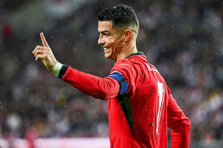 Cristiano Ronaldo er ekkert að fara að hætta í landsliðinu nærri því strax ef marka má gamlan liðsfélaga hans.