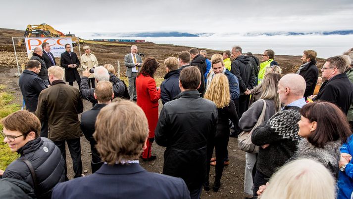 Fjölmenni var á Bakka við athöfn við upphaf framkvæmda í september 2015.