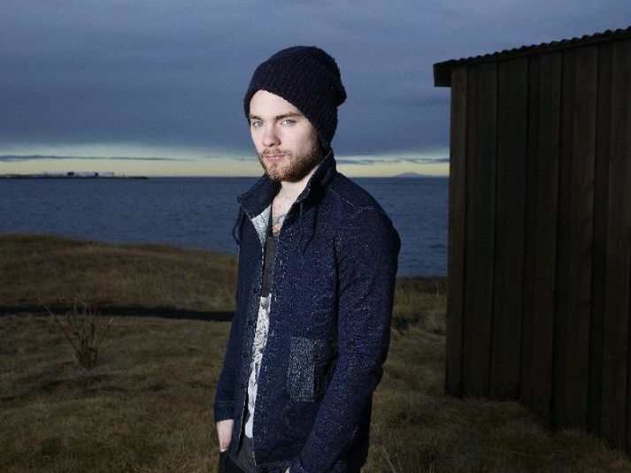 Ásgeir hlakkar til að spila uppi á húsþaki.