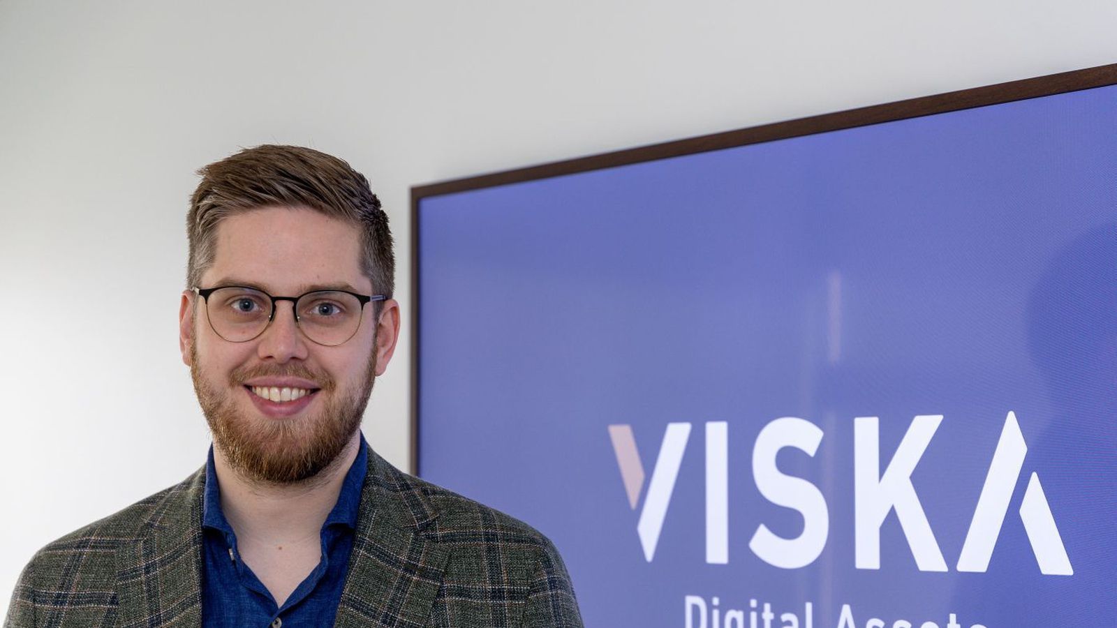 Skilur að fólk hafi á­hyggjur af falli Bitcoin en er sjálfur ró­legur