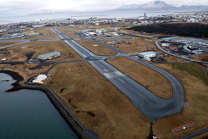 Frá Reykjavíkurflugvelli.