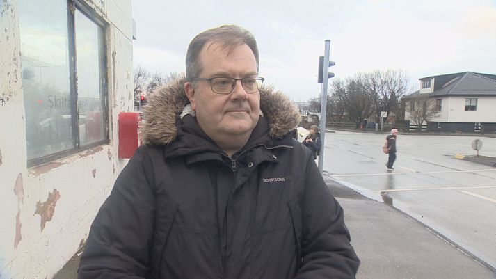 Erlendur Þorsteinsson segir að bregðast þurfi við auknum fjölda slysa þar sem ekið er á gangandi og hjólandi vegfarendur.