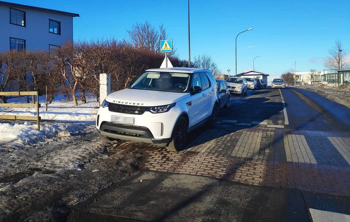 Ökumaðurinn gerðist bersýnilega nokkuð djarfur um nýliðna helgi, og hlaut sekt fyrir.