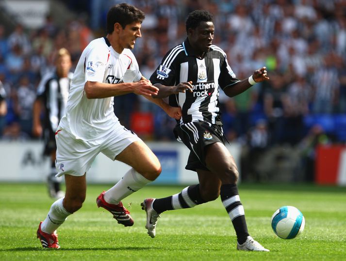 Obafemi Martins átti frábæran leik með Newcastle gegn Bolton í gær.