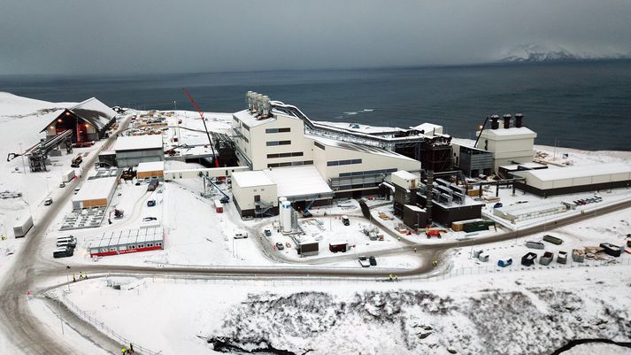 Talsvert er síðan hráefni til framleiðslu tók að berast á Bakka