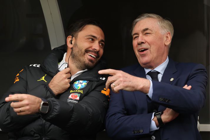 Davide Ancelotti mun aðstoða Carlo föður sinn með Brasilíu á HM. 