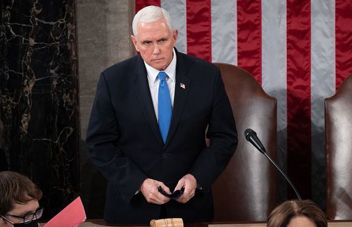 Mike Pence á sameiginlegum fundi fulltrúa- og öldungardeildar þingsins í dag.