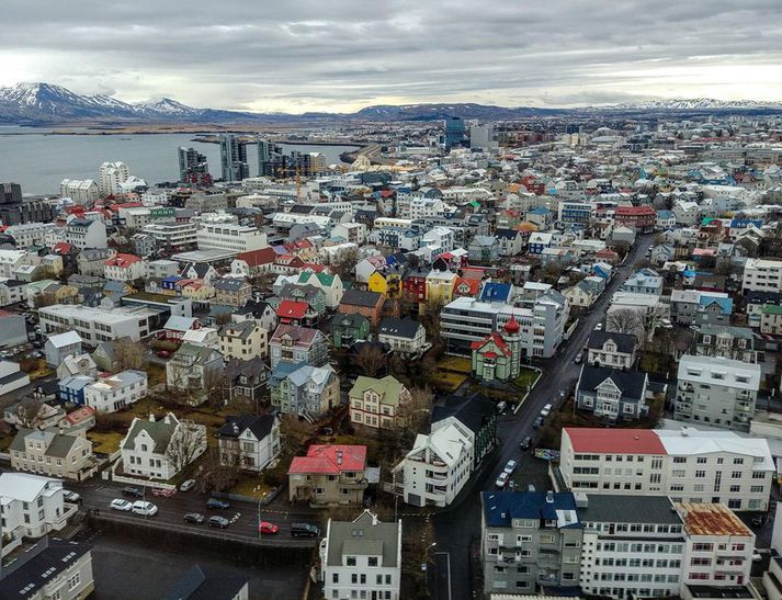 Við erum bara að kynda meira húsin okkar og það hefur verið kalt, segir upplýsingafulltrúi Veitna.