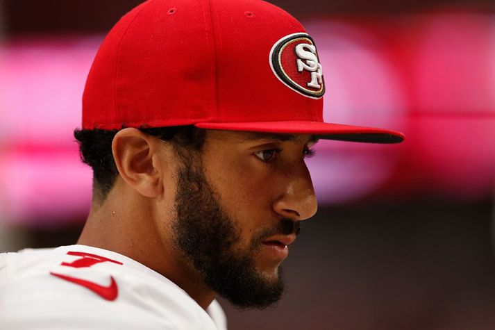 Colin Kaepernick er umdeildur í Bandaríkjunum í dag.