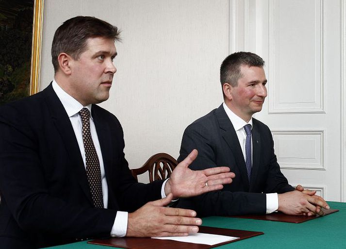 Eftir blaðamannafund skoðaði pólski fjármálaráðherrann sig um á Íslandi.