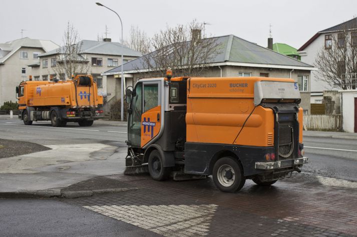 Forsópun tefst í Hliðunum, Lauganeshverfi og Bökkunum og Hólunum í Breiðholti frá því sem áætlað hafði verið.