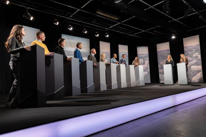 Áttu eftir að ákveða hvaða flokk þú ætlar að kjósa? Getur einhver oddviti sannfært þig á tuttugu sekúndum?