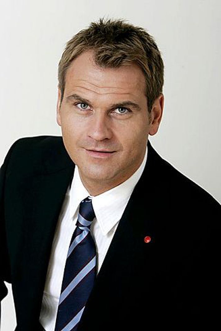 Félagsmálaráðherra segir óæskilegt að frítekjumörk lífeyrisþega séu mismunandi eftir tegund lífeyris, eins og nú er.