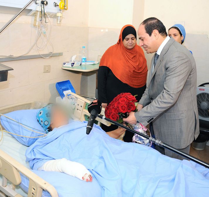 Abdul Fattah al-Sisi biður fórnarlamb nauðgunar afsökunar.