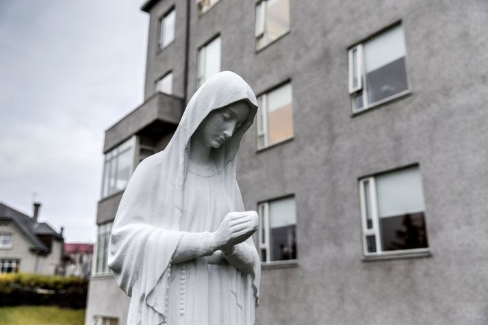 Líklega eyða fleiri en færri ævikvöldinu án þess að fá réttan, eða nægan, mat til að halda lágmarks heilsu.