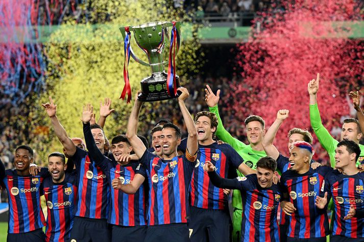 Spænski meistaratitillinn fór á loft á Nou Camp í kvöld.