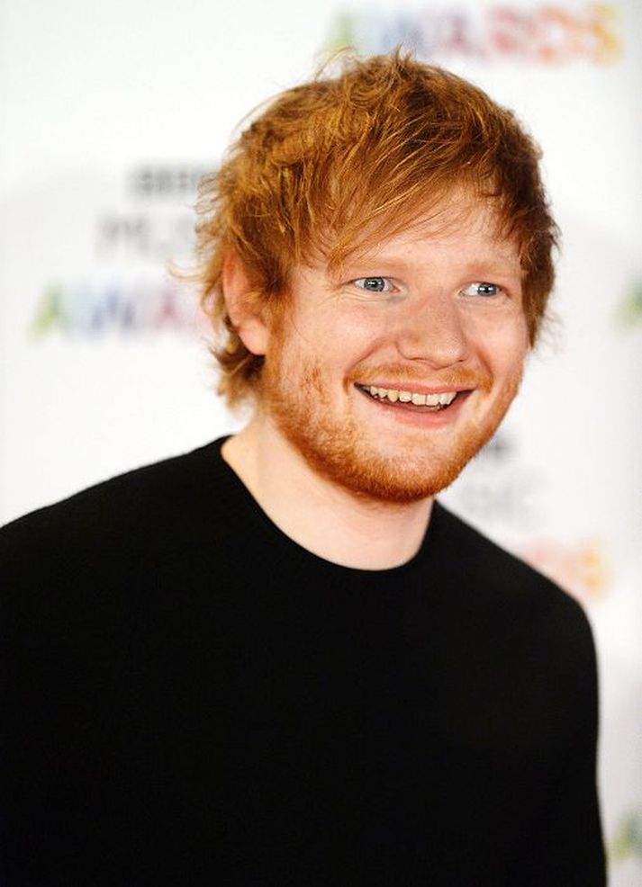 Ed Sheeran íhugaði að hætta í tónlistinni fyrir fimm árum.