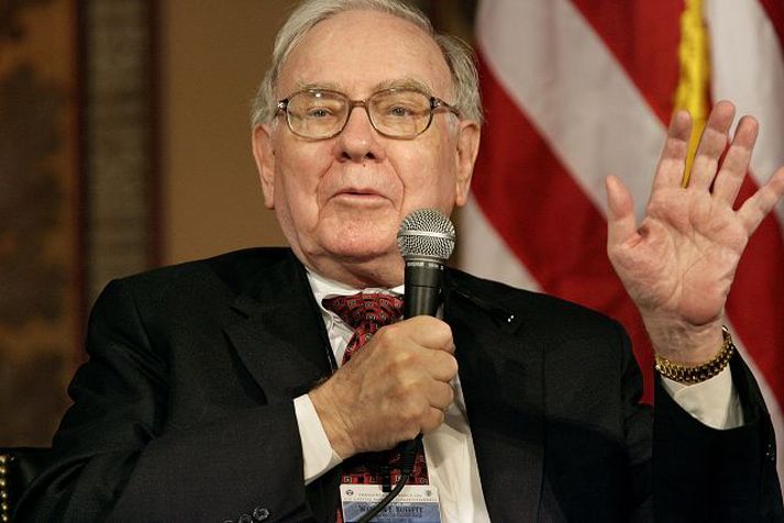 Warren Buffett, sem verður 78 ára á árinu, hefur um nokkurra mánaða skeið leitað eftirmanns síns í forstjórastólinn.Markaðurinn/AFP