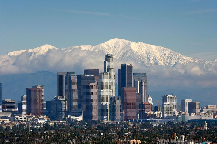 Upptök skjálftans voru um 160 kílómetra norður af Los Angeles.