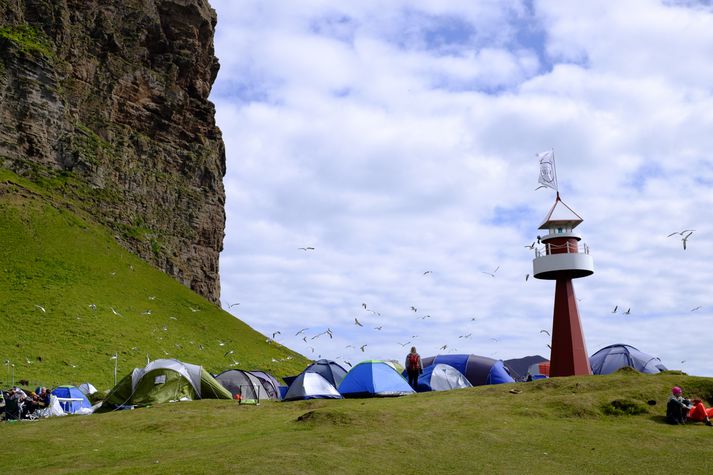 Áreitti kvenkyns leigubílstjóra á Þjóðhátíð í Eyjum 2015. 