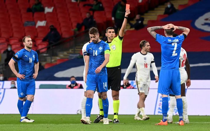 Birkir Már Sævarsson fékk að líta rauða spjaldið á Wembley í nóvember og það dró dilk á eftir sér.