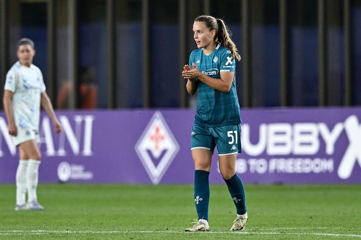 Hin hálfíslenska Íris Ómarsdóttir skoraði eina mark dagsins.