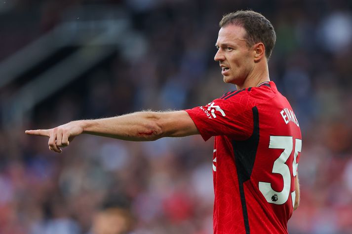 Jonny Evans í leik með Manchester United á þessu tímabili.